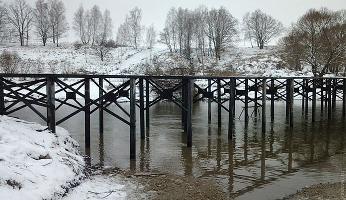 Свайные мосты: надежное решение для преодоления водных преград в Долгопрудном от 56562 руб